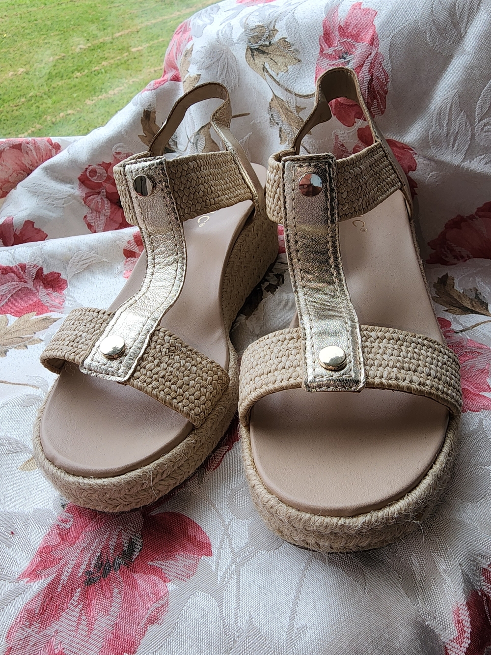 Vionic Natural Woven Espadrille Wedge Sandals with Gold Accents